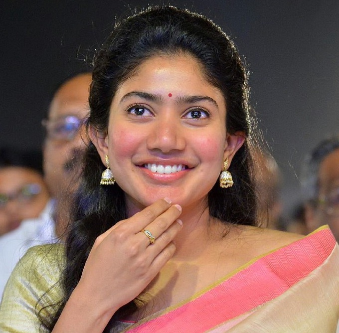 Sai pallavi smile