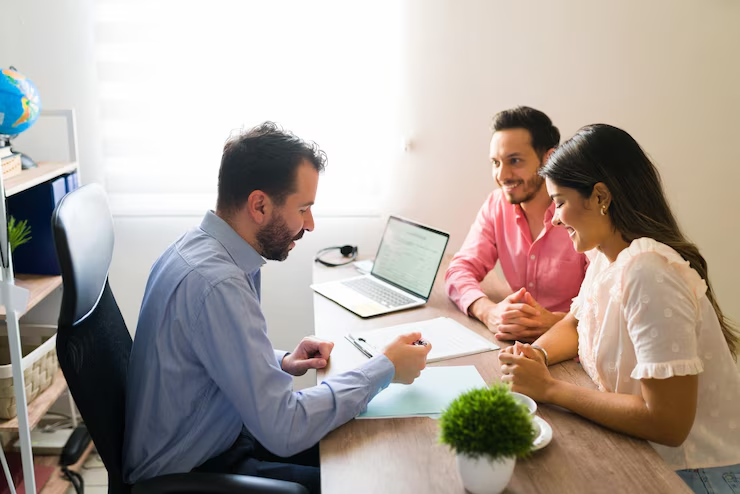 How to Make Money Online as an Insurance Agent?