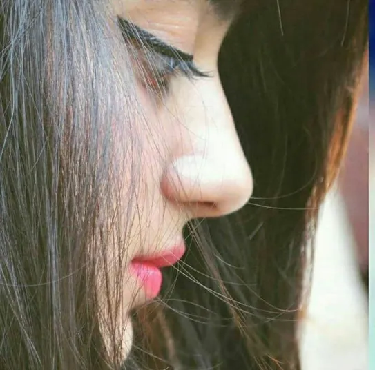 girl face with hairs
